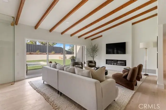 23755 Clarendon, Woodland Hills, CA 91367 - #3