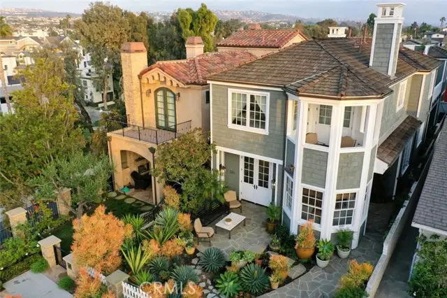320 Heliotrope Avenue, Corona Del Mar, CA 92625 - #3
