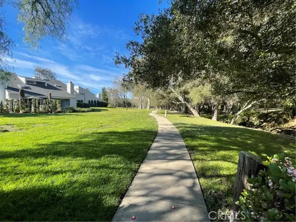 31601 Via Conejo, Trabuco Canyon, CA 92679