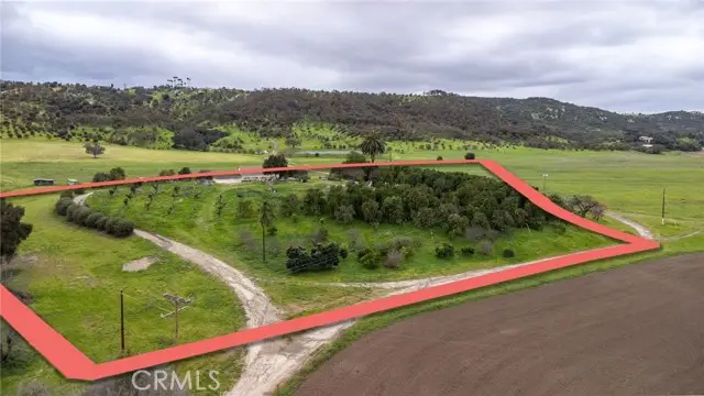 15300 Round Tree Road, Valley Center, CA 92082 - #3