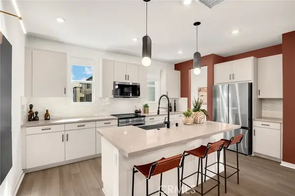 101 Laxore Street  #203, Anaheim, CA 92804