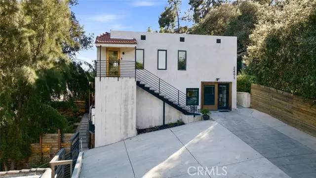 2491 Ivan Hill Terrace, Los Angeles, CA 90039 - #3