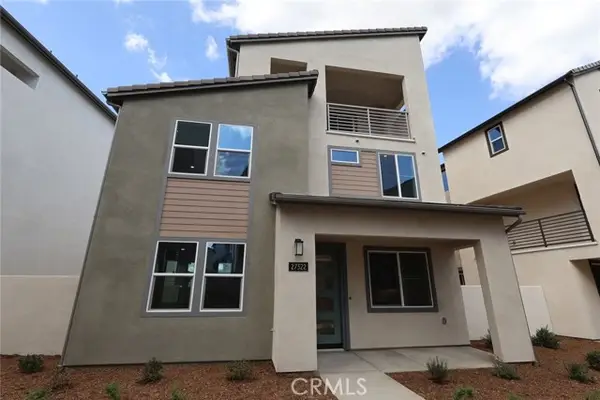 27322 Bear Paw Lane, Valencia, CA 91381