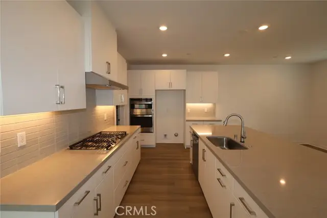 27322 Bear Paw Lane, Valencia, CA 91381 - #2