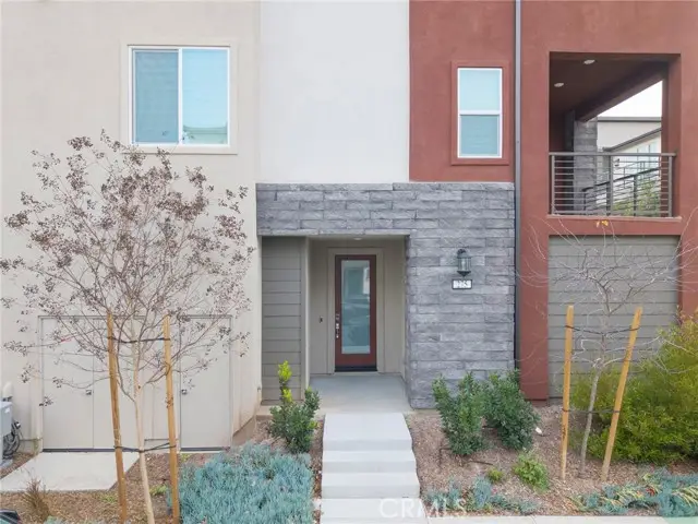 275 Lynx, Irvine, CA 92618 - #1