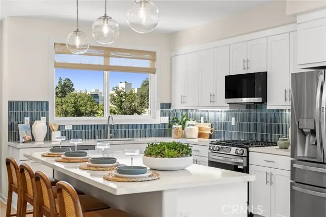 641 Mission Boulevard, Pomona, CA 91766 - #3