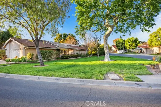 5249 Duenas, Laguna Woods, CA 92637 - #3