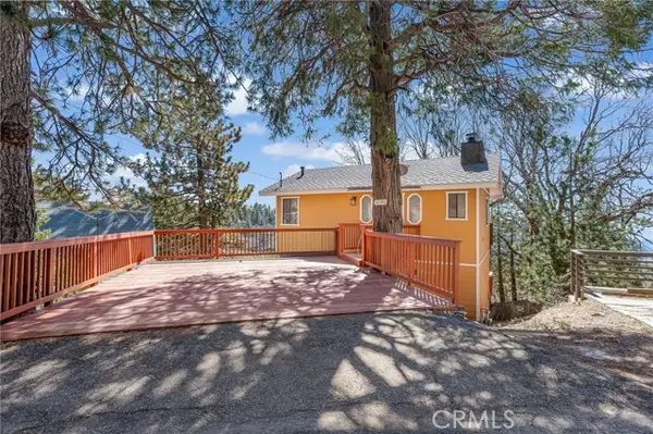 31701 Panorama, Running Springs, CA 92382