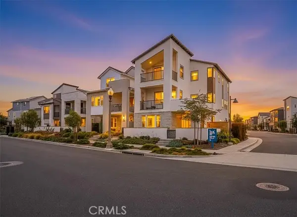 427 Flycatcher, Irvine, CA 92618