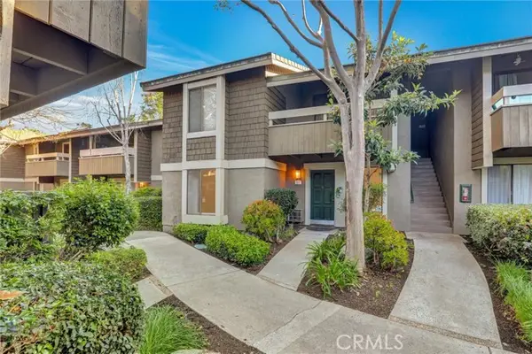 93 Streamwood, Irvine, CA 92620