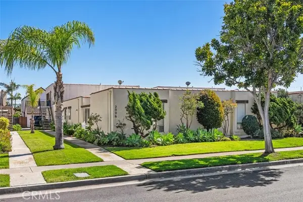 2006 California, Huntington Beach, CA 92648