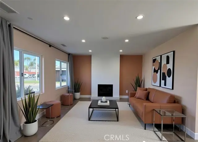 6082 Royalist, Huntington Beach, CA 92647 - #2