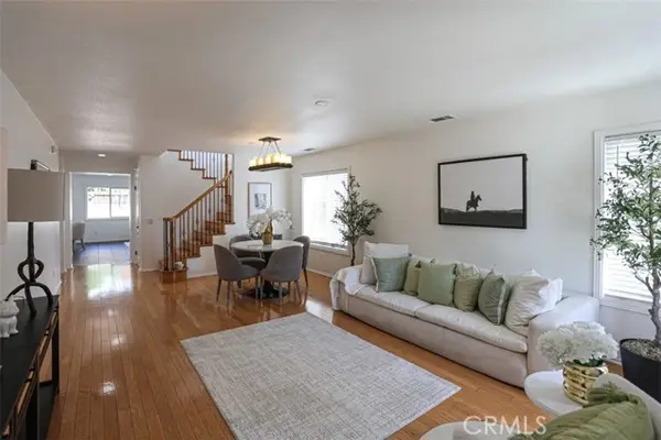 2433 Cameo Court, Orange, CA 92865