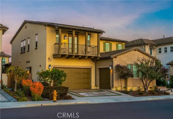 17352 Eucalyptus Lane, Huntington Beach, CA 92649