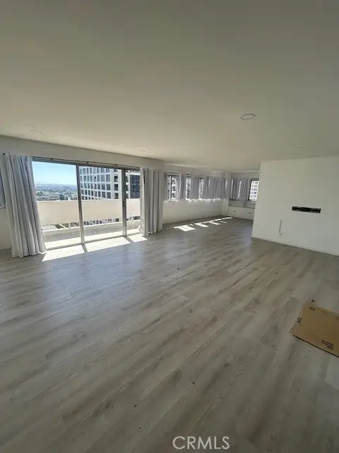 10701 Wilshire  #1204, Los Angeles, CA 90024