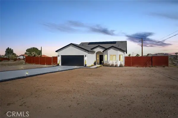 3893 La Habra, Yucca Valley, CA 92284