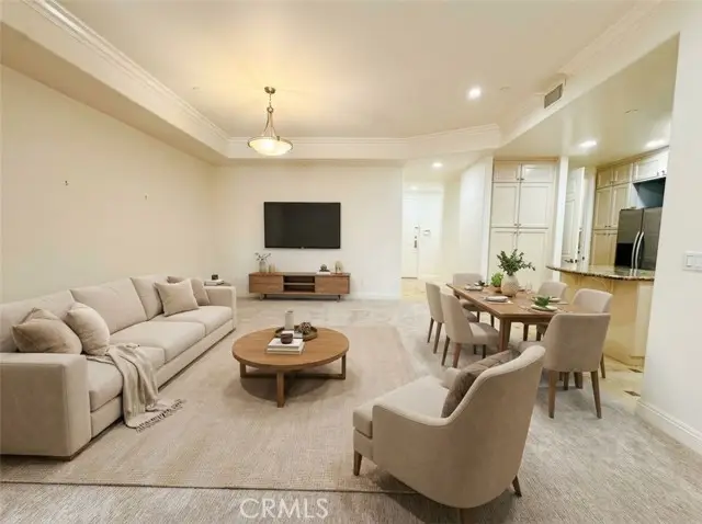 143 Arnaz  #204, Beverly Hills, CA 90211 - #3