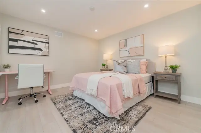 14 Gumwood, Irvine, CA 92612 - #2