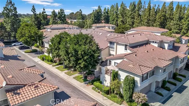 304 Birch Grove, Irvine, CA 92618 - #2