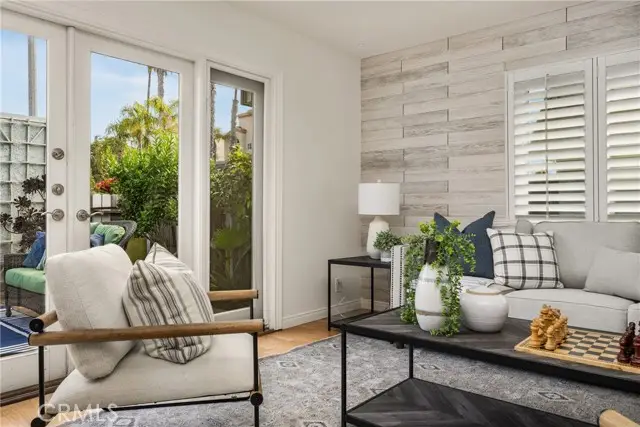 8282 Artista Drive, Huntington Beach, CA 92646 - #3