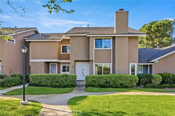 10 Santa Fe  #38, Irvine, CA 92604