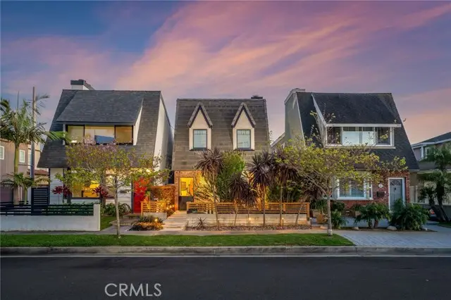 220 Detroit Avenue, Huntington Beach, CA 92648 - #1