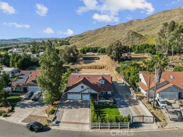 21890 Victorian, Wildomar, CA 92595