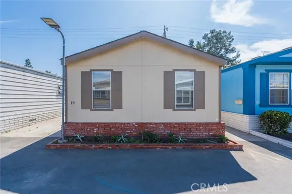 12062 Edinger Spc 19, Santa Ana, CA 92704
