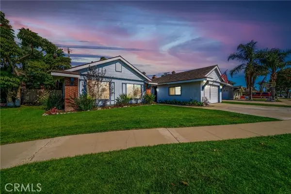 3140 Coolidge Avenue, Costa Mesa, CA 92626