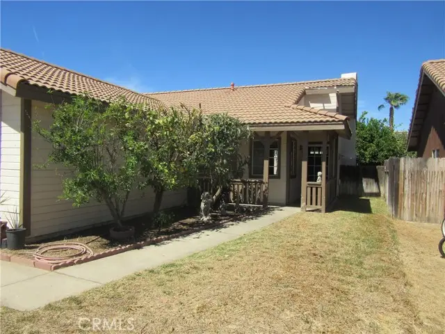 342 Red Pine, Perris, CA 92570 - #3