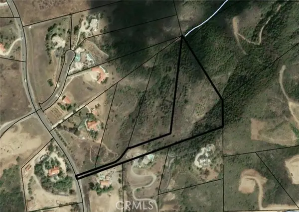 30 Golden Arrow Ct, Murrieta, CA 92562