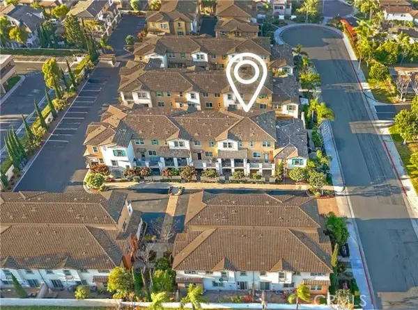 16901 Airport Circle  #107, Huntington Beach, CA 92649