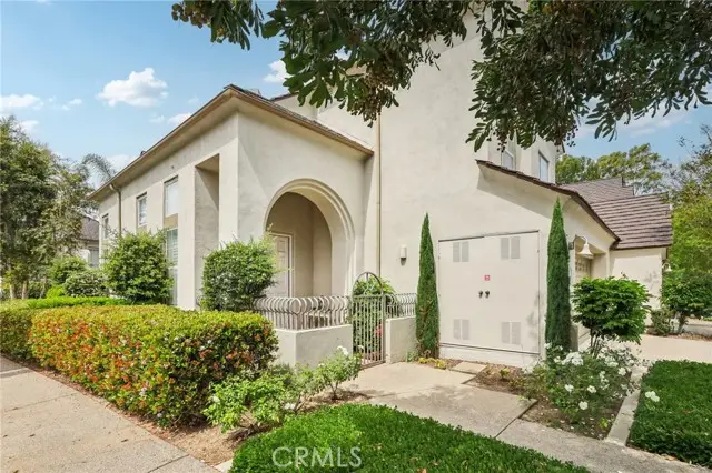 1 Longbourn Aisle, Irvine, CA 92603 - #3
