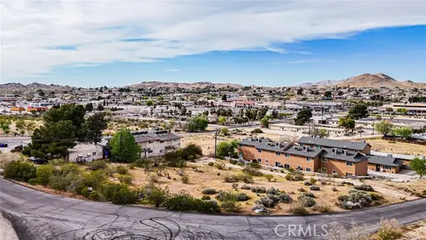 15750 Olalee Road, Apple Valley, CA 92307