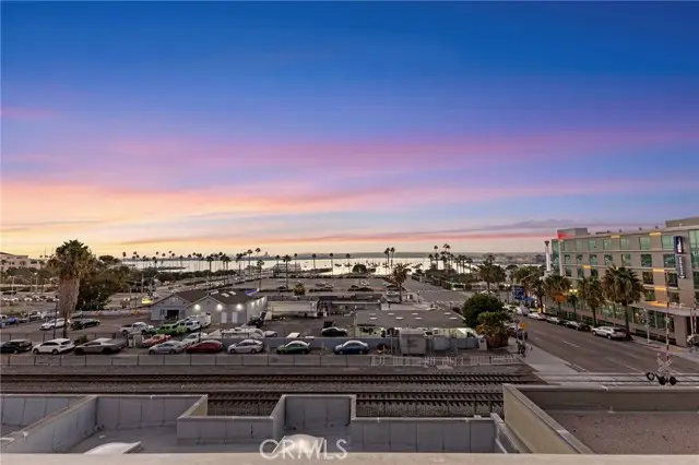 941 Hawthorn  #9, San Diego, CA 92101 - #2