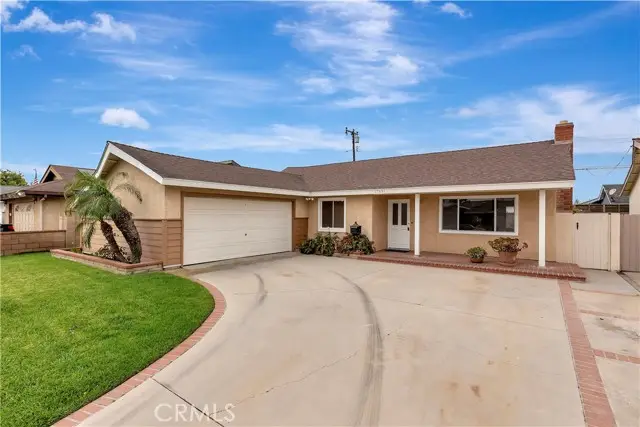15691 Swan Lane, Huntington Beach, CA 92649 - #2