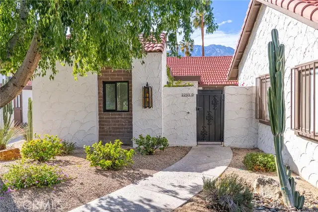 2255 Miramonte  #D, Palm Springs, CA 92264 - #2