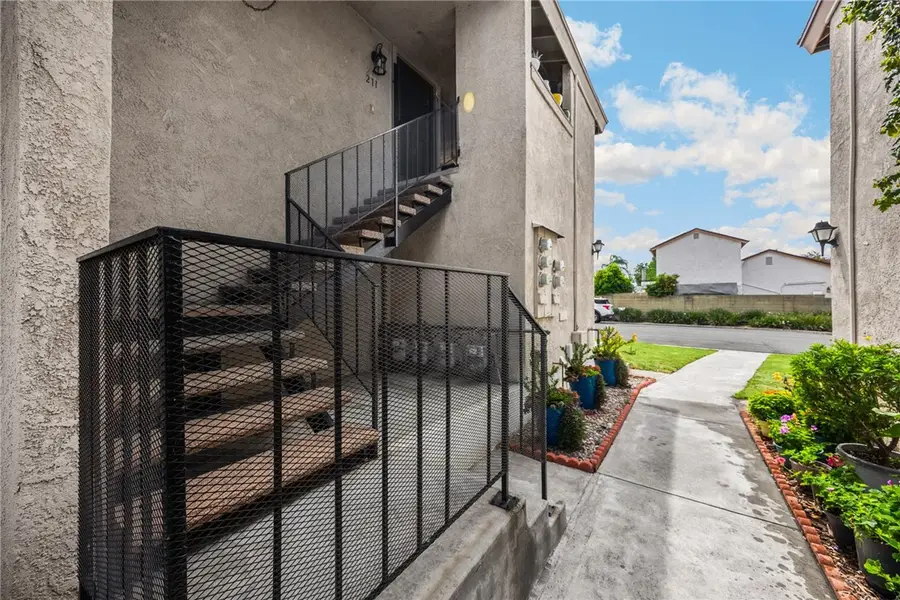 211 Doverfield, Placentia, CA 92870 - #2