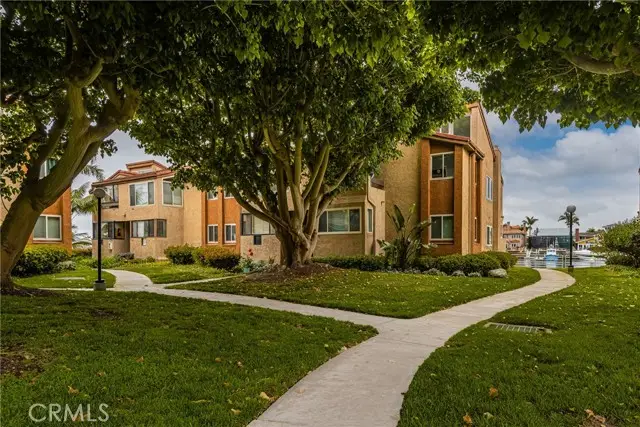 17110 Bluewater Lane, Huntington Beach, CA 92649 - #1