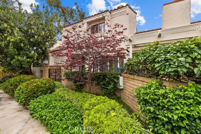 38 Navarre, Irvine, CA 92612 - #1