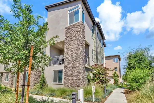 346 Tank, Irvine, CA 92618 - #1