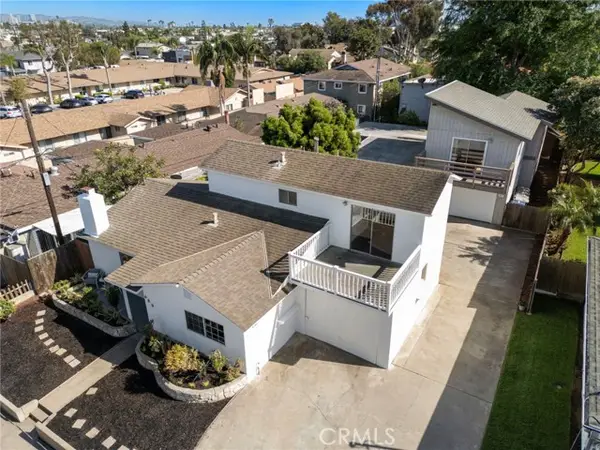 685 Center St., Costa Mesa, CA 92627