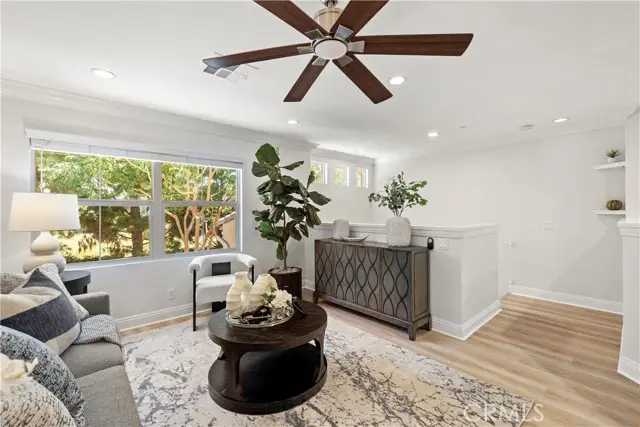 54 Hedge Bloom, Irvine, CA 92618 - #3