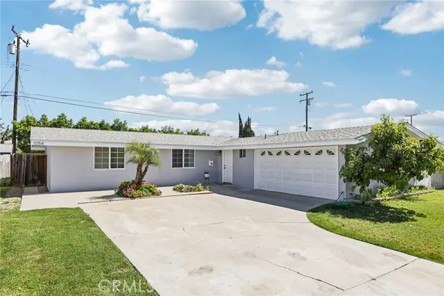 1054 Hermosa, Anaheim, CA 92801 - #1