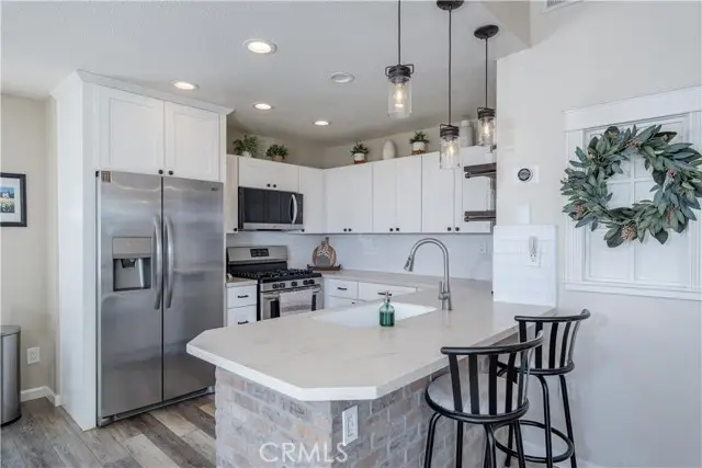 2552 Avenida Del Vista  #204, Corona, CA 92882 - #1
