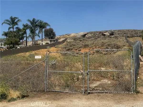 3829 Scenic Drive, Riverside, CA 92509