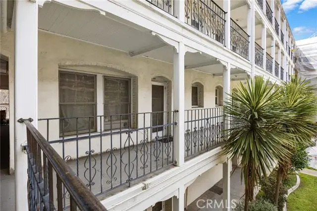 4125 Figueroa  #202, Los Angeles, CA 90037 - #2