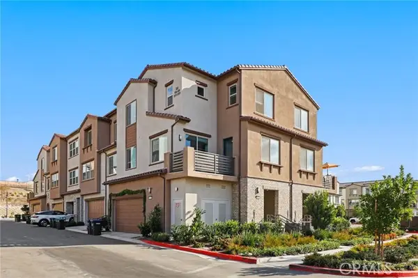 510 Bluegrass Way, Ladera Ranch, CA 92694