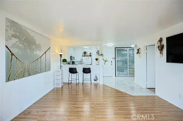 6924 Hyde Park Drive  #106, San Diego, CA 92119 - #2