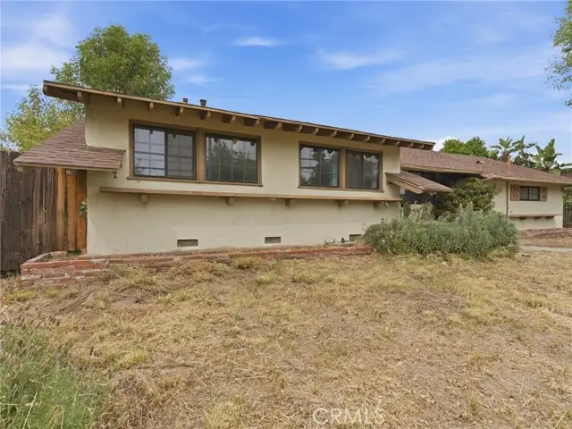 10127 Foothill Boulevard, Sylmar, CA 91342 - #2